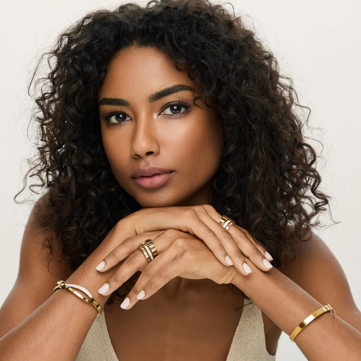 Bracelete Flores com Fechadura