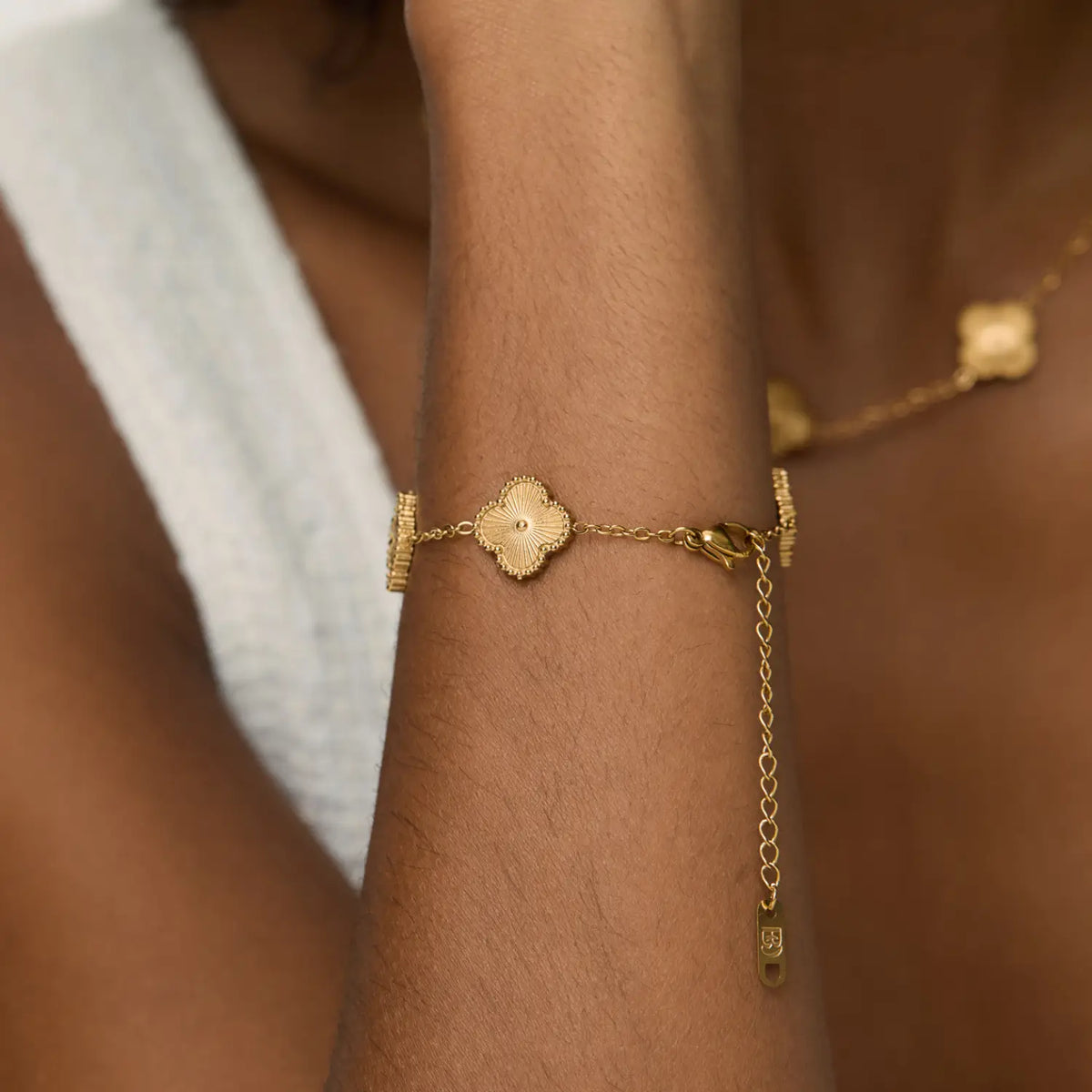 Pulseira Trevo Dourado